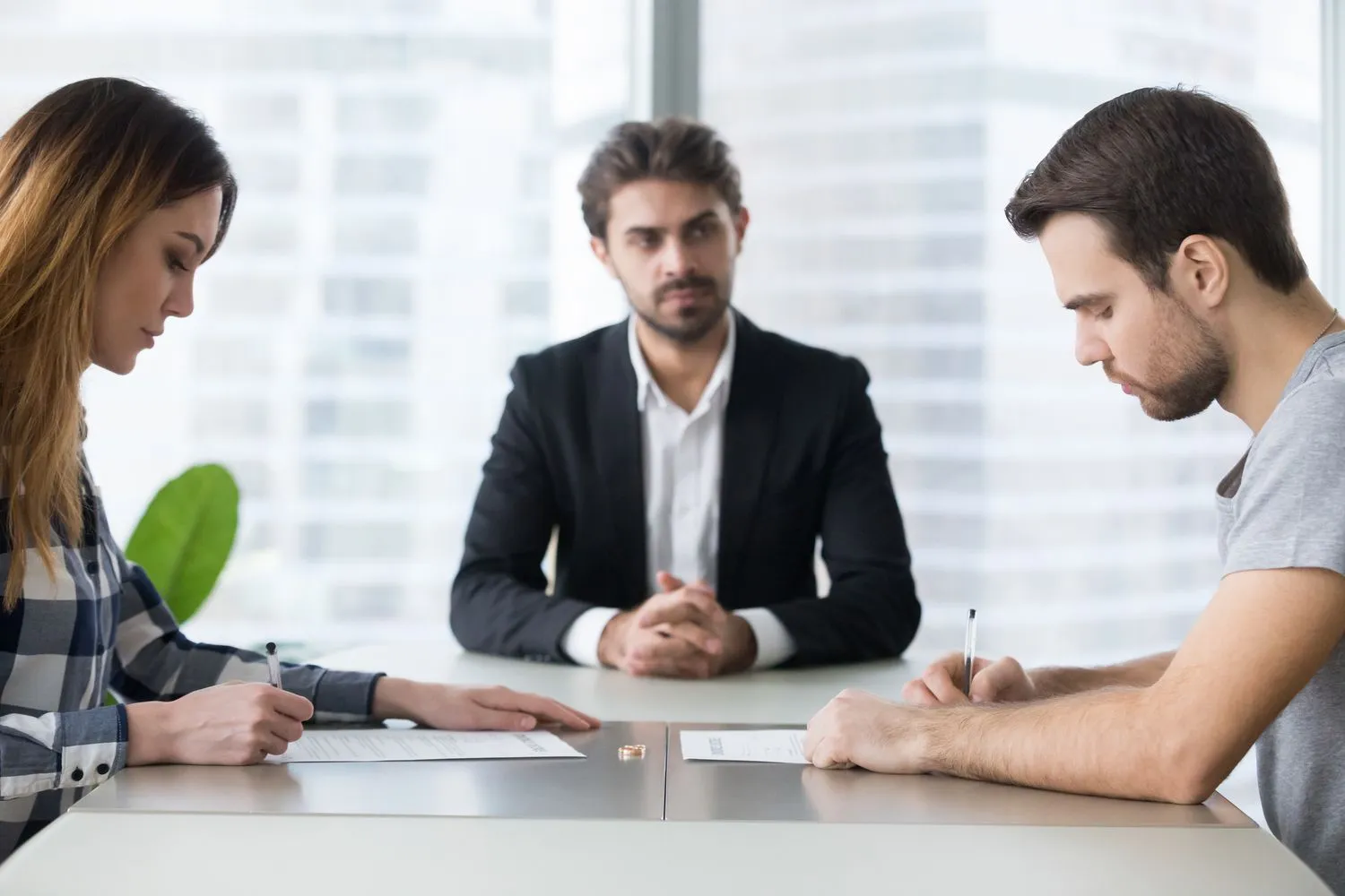 How EH Mediation Guides Couples Toward Fair and Balanced Outcomes Canterbury